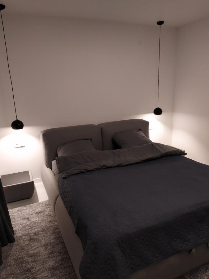New Modern Apartment ウージュホロド エクステリア 写真