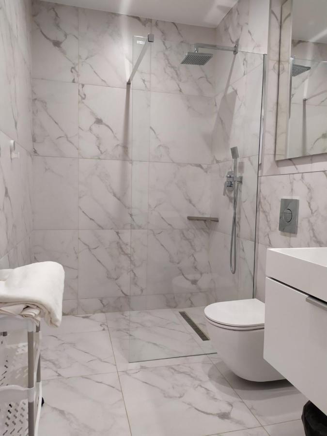 New Modern Apartment ウージュホロド エクステリア 写真