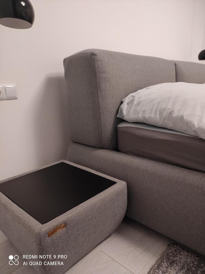 New Modern Apartment ウージュホロド エクステリア 写真